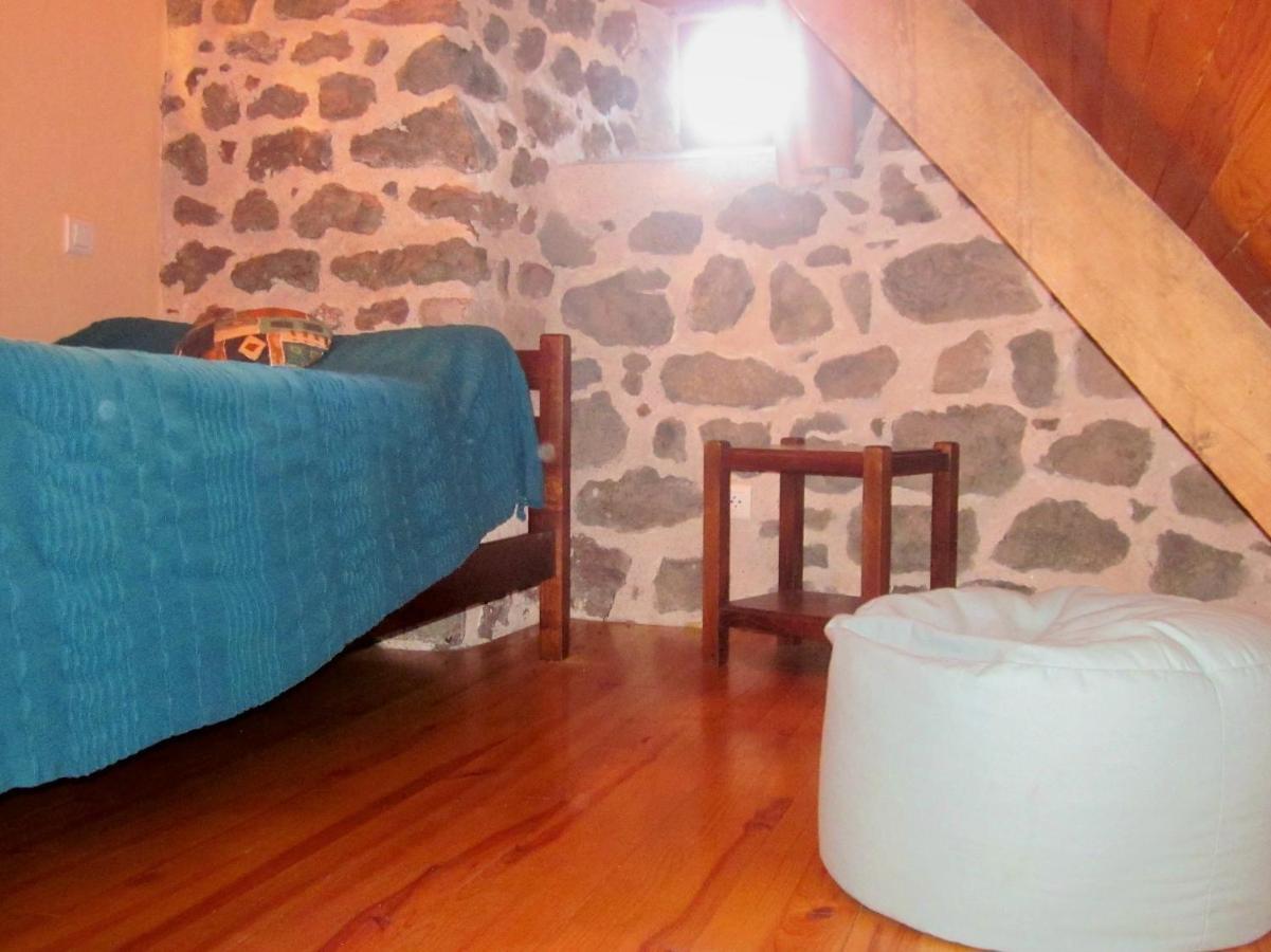 L'Abri Du Berger Bed & Breakfast Olby Exterior photo